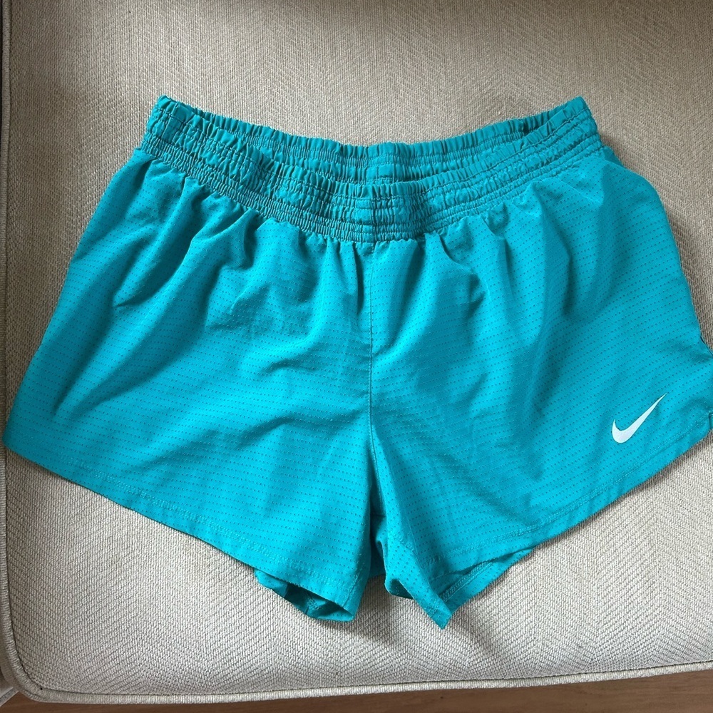 Nike Blue Athletic Shorts Elastic Waistband Lightweight - Picture 2 of 3